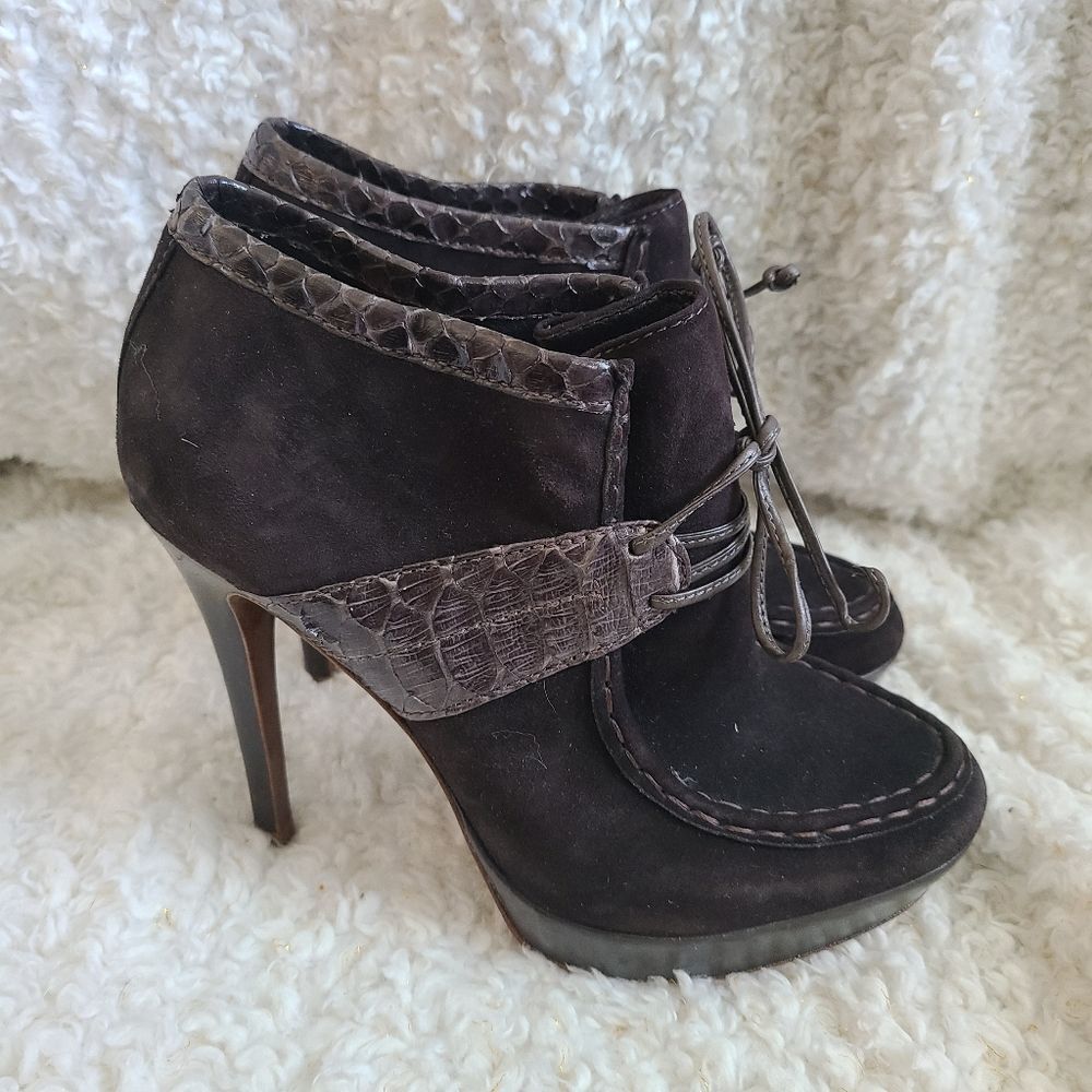 Alexandre Birman‎ Suede and Snakeskin Laceup Heeled Booties sz 8.5